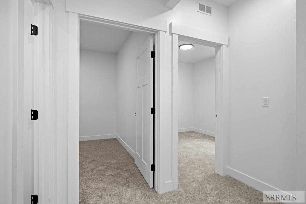 Image 26 of property listing at 97 N Hillside Road, Rigby, ID 83442