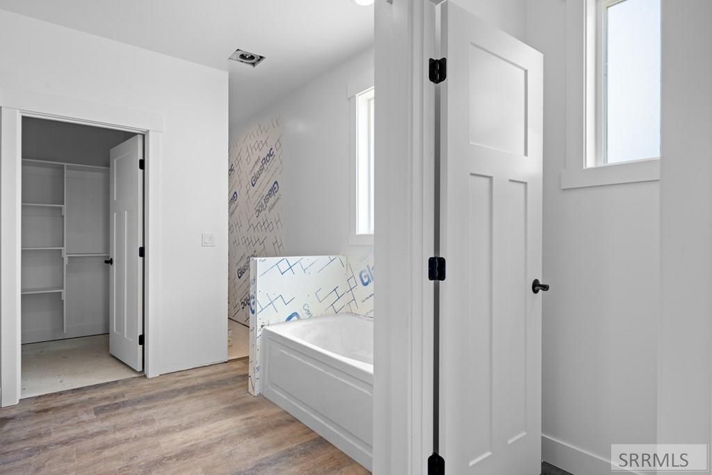 Image 36 of property listing at 97 N Hillside Road, Rigby, ID 83442