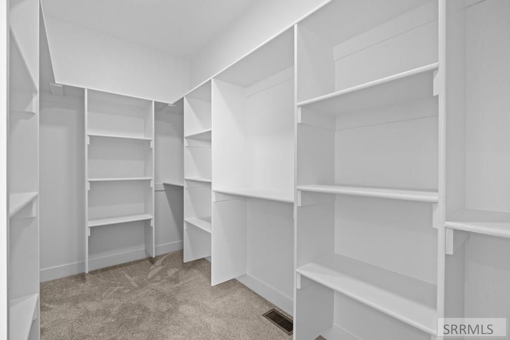 Image 37 of property listing at 97 N Hillside Road, Rigby, ID 83442