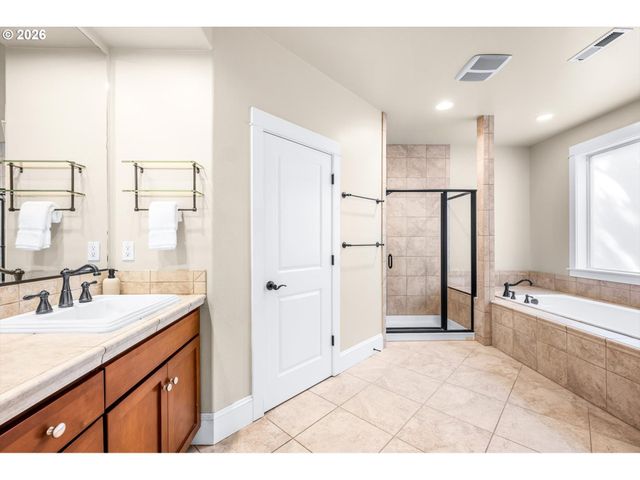 3499 Nw 112TH Pl, Portland, OR 97229