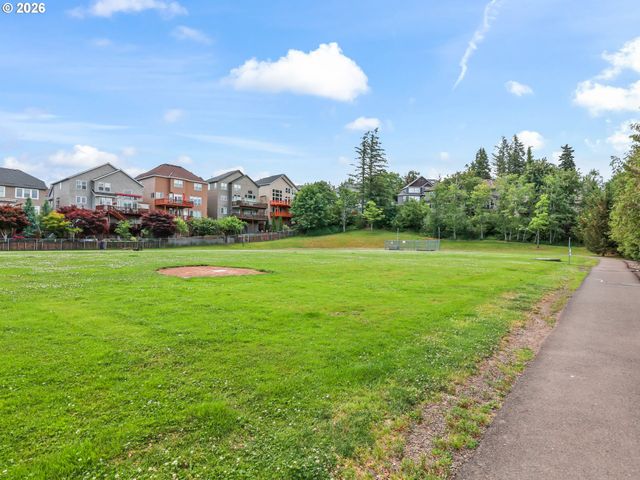 3499 Nw 112TH Pl, Portland, OR 97229
