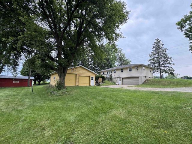 W2023 State 44 Road, Markesan, WI 53946