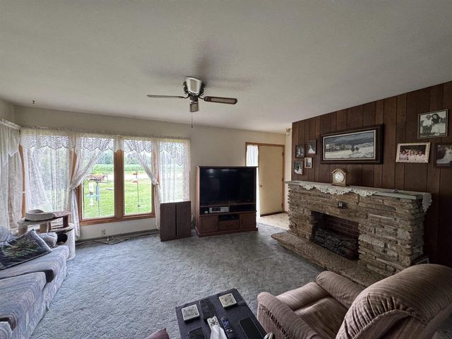 W2023 State 44 Road, Markesan, WI 53946