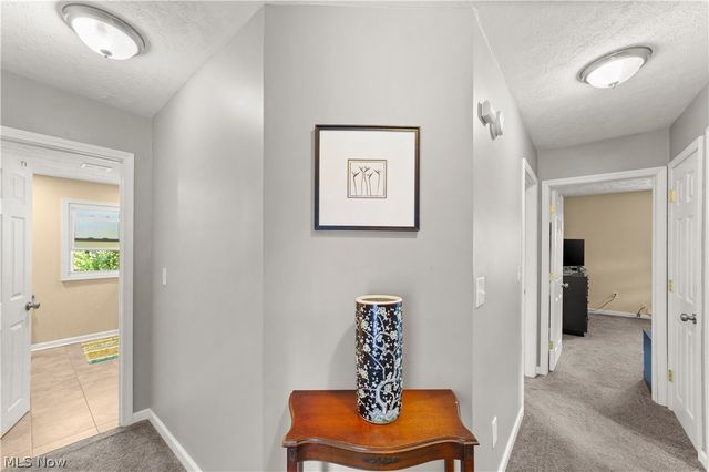 2591 Fenwick Road, University Heights, OH 44118
