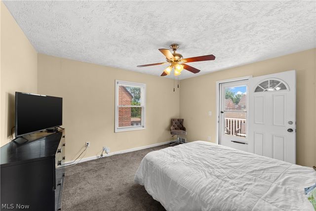 2591 Fenwick Road, University Heights, OH 44118