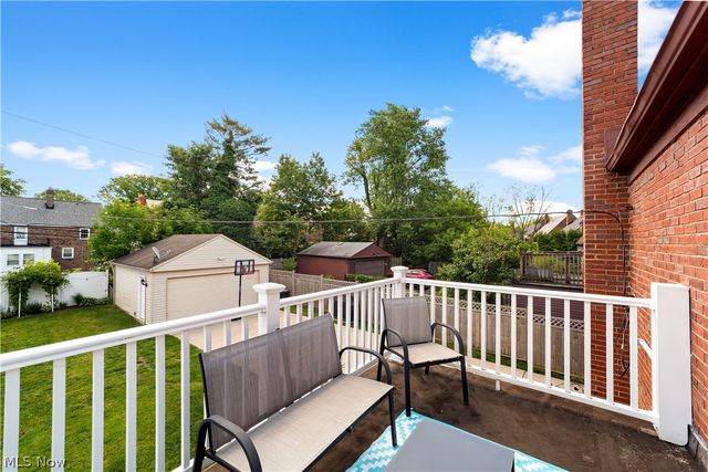 2591 Fenwick Road, University Heights, OH 44118