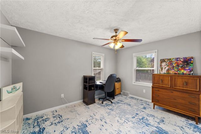 2591 Fenwick Road, University Heights, OH 44118