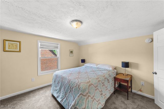 2591 Fenwick Road, University Heights, OH 44118