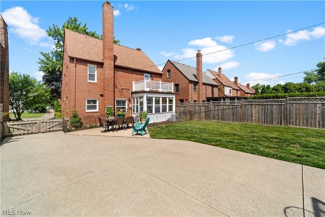 2591 Fenwick Road, University Heights, OH 44118