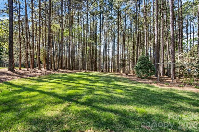 8919 Radford Court, Sherrills Ford, NC 28673