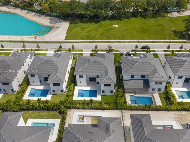 19602 NE 14 Court 0, Miami, FL 33179