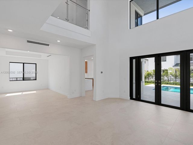 19602 NE 14 Court 0, Miami, FL 33179