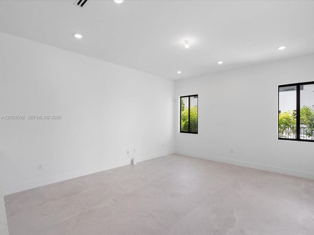 19602 NE 14 Court 0, Miami, FL 33179