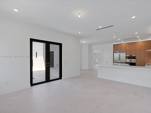 19602 NE 14 Court 0, Miami, FL 33179