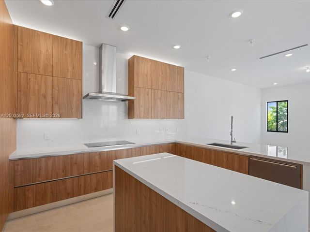 19602 NE 14 Court 0, Miami, FL 33179