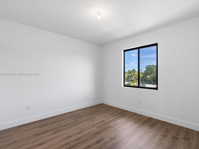 19602 NE 14 Court 0, Miami, FL 33179
