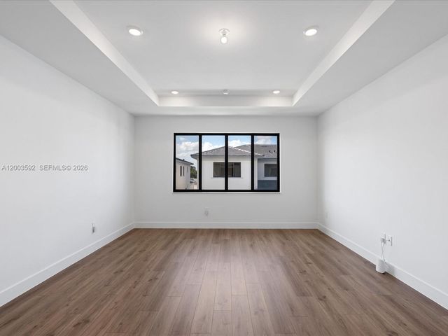 19602 NE 14 Court 0, Miami, FL 33179