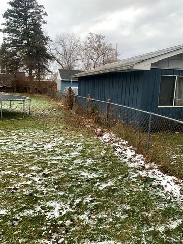 122 Hathaway Street, Lansing, MI 48917