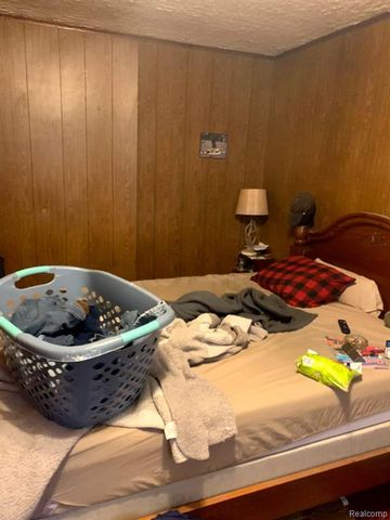 122 Hathaway Street, Lansing, MI 48917