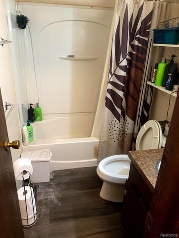 122 Hathaway Street, Lansing, MI 48917