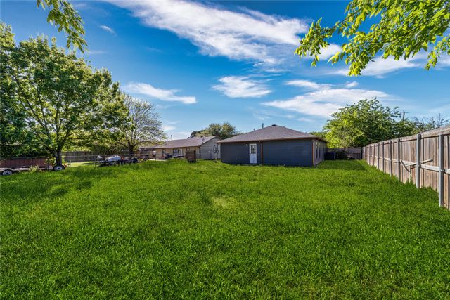 403 Melody Circle, Kaufman, TX 75142