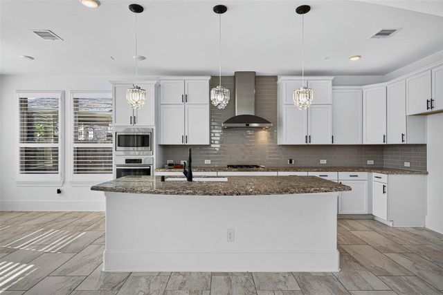 31041 Pecan Creek Drive, Brookshire, TX 77423