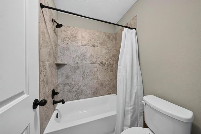 31041 Pecan Creek Drive, Brookshire, TX 77423