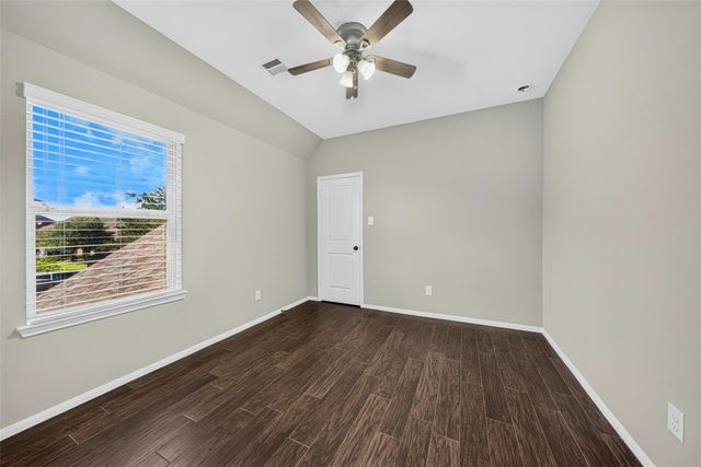 31041 Pecan Creek Drive, Brookshire, TX 77423