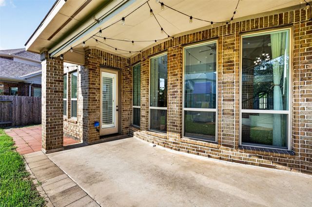 31041 Pecan Creek Drive, Brookshire, TX 77423