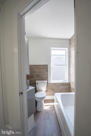 676 COLUMBIA AVE, Lancaster, PA 17603