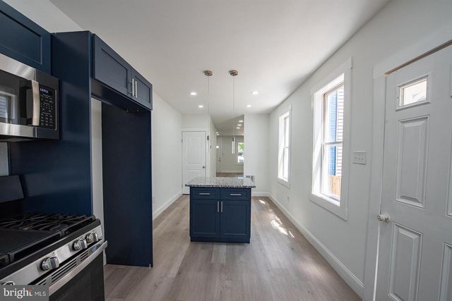 676 COLUMBIA AVE, Lancaster, PA 17603
