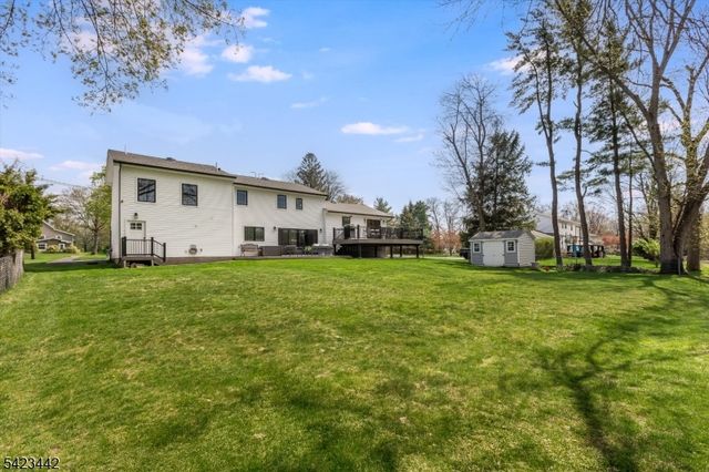 59 Laauwe Ave, Wayne Twp., NJ 07470