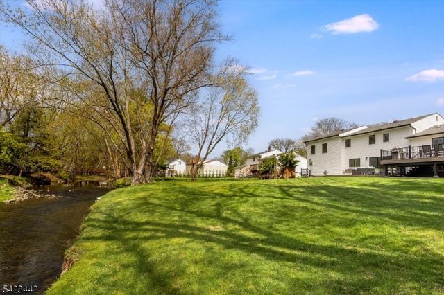 59 Laauwe Ave, Wayne Twp., NJ 07470