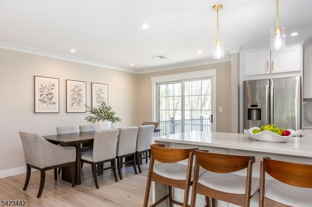 59 Laauwe Ave, Wayne Twp., NJ 07470