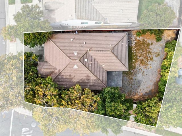 5790 Bridgecross Dr, Sacramento, CA 95835