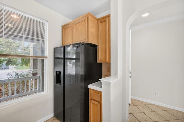 5790 Bridgecross Dr, Sacramento, CA 95835