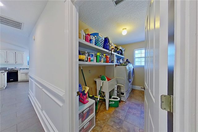 2114 Mill Creek Road, Patterson, GA 31557