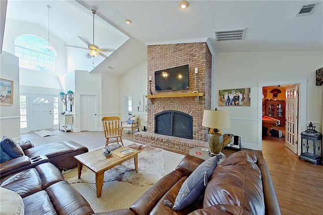 2114 Mill Creek Road, Patterson, GA 31557