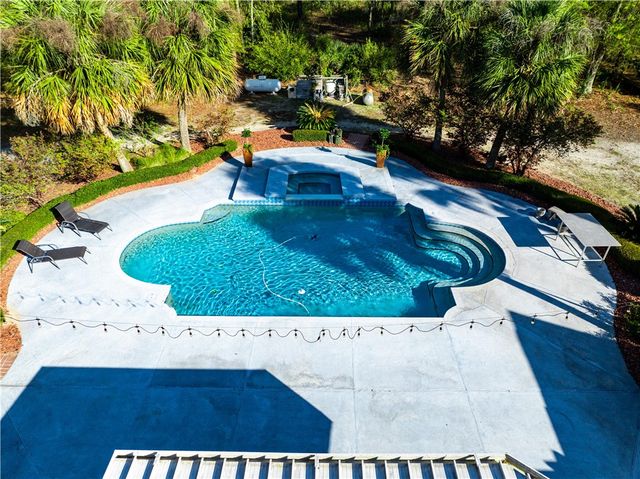 2114 Mill Creek Road, Patterson, GA 31557