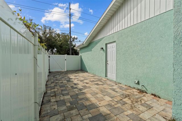 1507 W KIRBY STREET, Tampa, FL 33604
