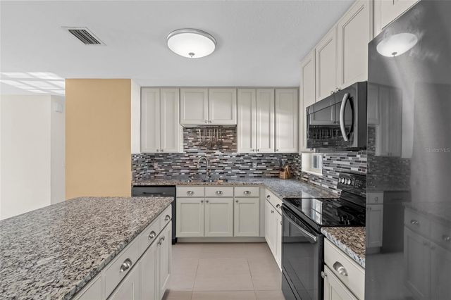 1507 W KIRBY STREET, Tampa, FL 33604