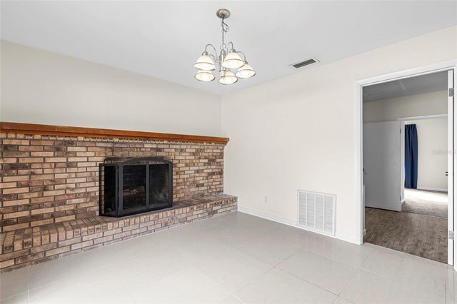 1507 W KIRBY STREET, Tampa, FL 33604