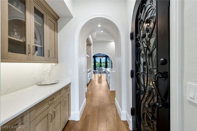 16747 Prato WAY, Naples, FL 34110