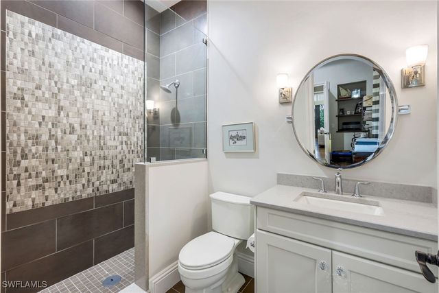 16747 Prato WAY, Naples, FL 34110