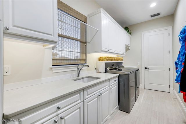 16747 Prato WAY, Naples, FL 34110