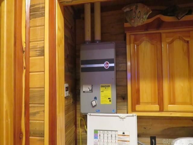 212 Cedar Hills Drive, Mountain View, AR 72560