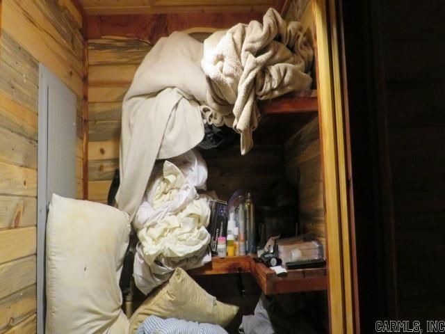 212 Cedar Hills Drive, Mountain View, AR 72560