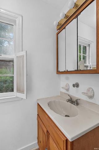 1220 Ravinia Road, West Lafayette, IN 47906