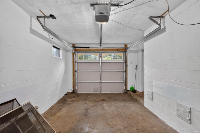 1220 Ravinia Road, West Lafayette, IN 47906