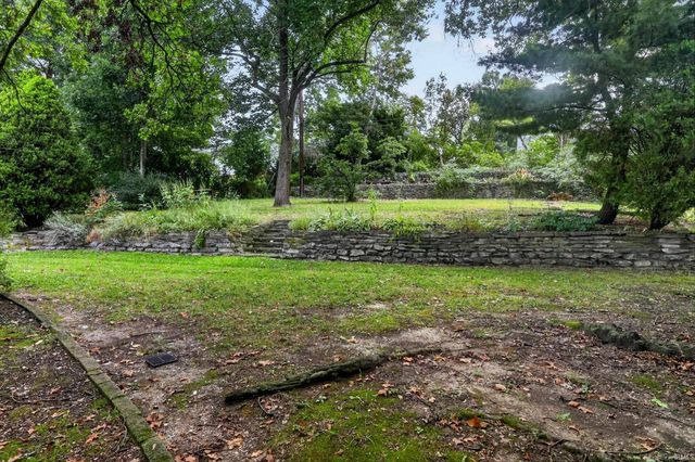 1220 Ravinia Road, West Lafayette, IN 47906